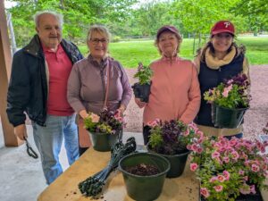 Siver Knights at Rutgers Gardens